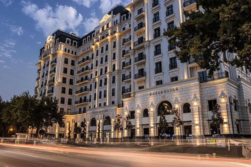 Продажа нежилого помещения/коробка (600 м2) ЖК ‘Казахстан’,Минор метро Продажа нежилого помещения/коробка (600 м2) ЖК ‘Казахстан’,Минор метро