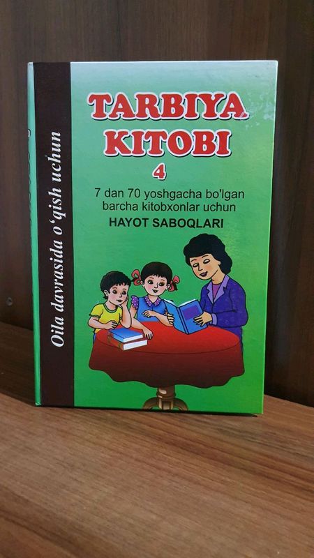 Tarbiya kitobi