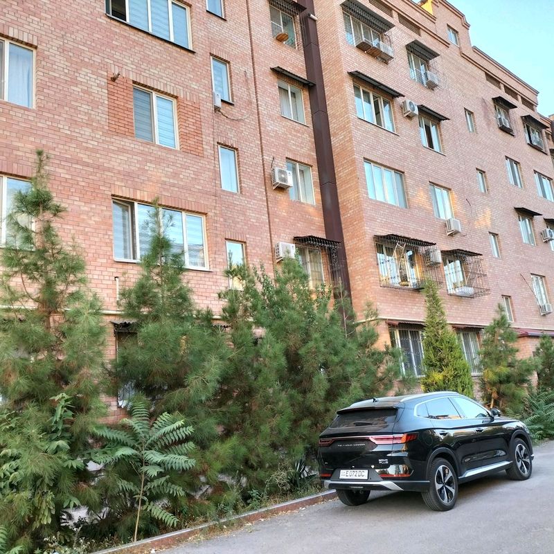 Паркентский 2 ком 76 м. кв. Паркентский 2 ком 76 м. кв.