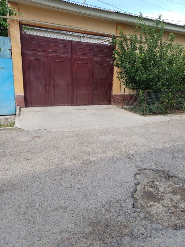 Toshkent shahrida 4 sotixli tayyor hovli. Toshkent shahrida 4 sotixli tayyor hovli.
