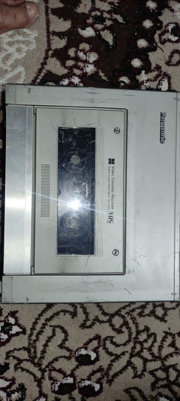 Видеомагнитофон репортёр ..Panasonic NV 3000 E.. сотилади Видеомагнитофон репортёр ..Panasonic NV 3000 E.. сотилади