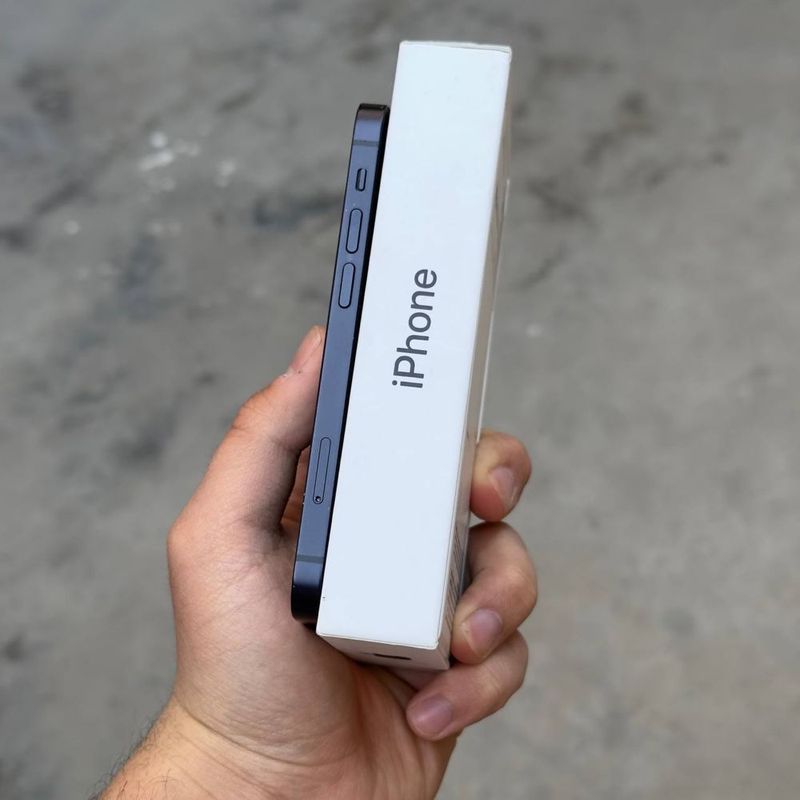 Iphone 12 mini radnoy