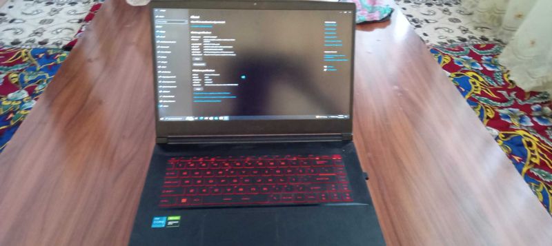MSI TRUE GAMING noutbuk sotiladi / Igravoy noutbuk