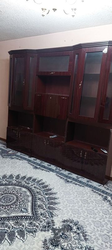 Mebel sotiladi holati zo'r qo'shimcha shifanerlari ham bor ikkita ... Mebel sotiladi holati zo'r qo'shimcha shifanerlari ham bor ikkita ...