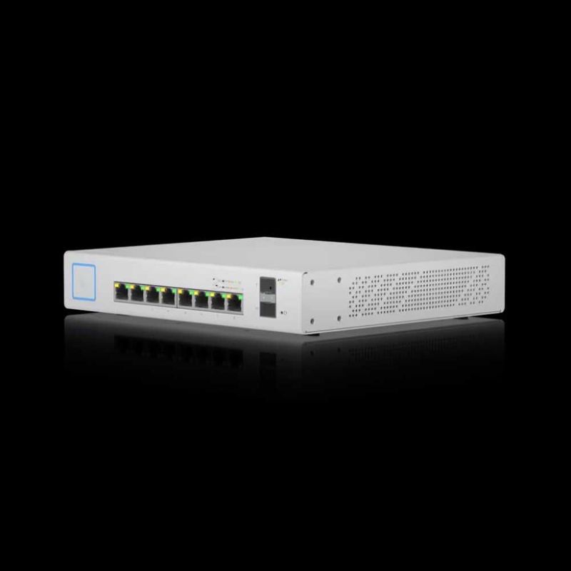 Управляемый коммутатор Ubiquiti UniFi Switch 8 PoE US-8-150W
