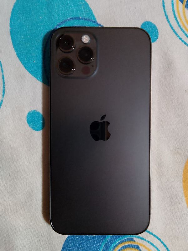 Iphon 12pro 256tali ideal Iphon 12pro 256tali ideal