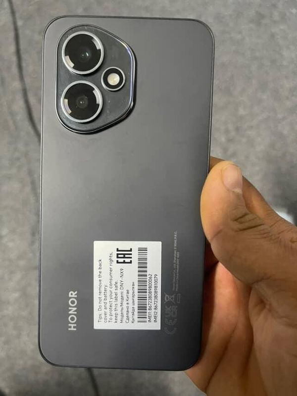 Honor 400 5g 8 / 256 Honor 400 5g 8 / 256