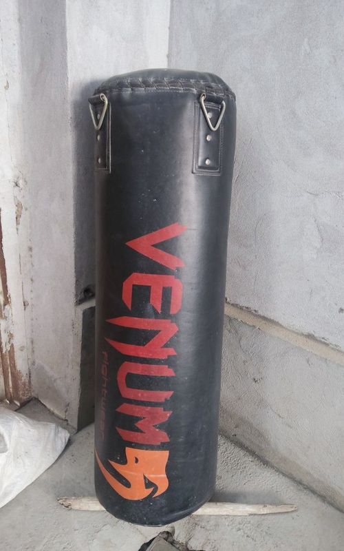 Mishok zor holatda Mishok zor holatda