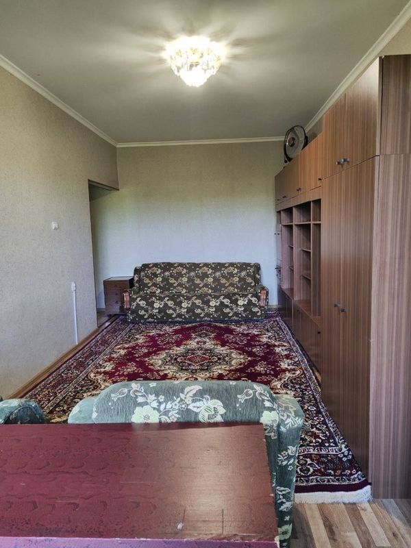 .Qorasu-4 IJara 1/5/5 – 121-maktab yaqinida .Qorasu-4 IJara 1/5/5 – 121-maktab yaqinida