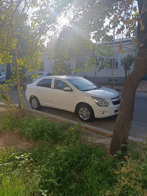 Cobalt 2024 yil avtomat toza