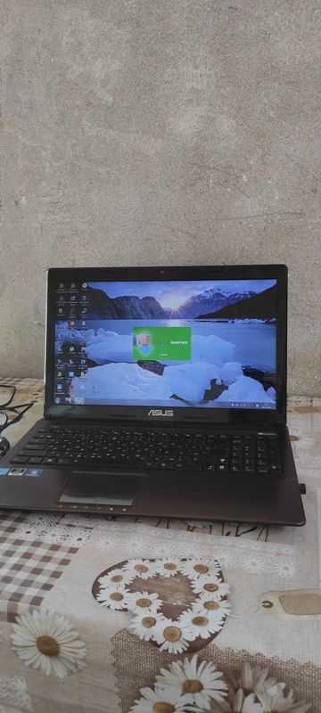Asus notebook sotiladi ideal Asus notebook sotiladi ideal