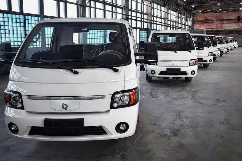 JAC X200 bortli tentli furgon bor foton qo'sh balonlarham bor JAC X200 bortli tentli furgon bor foton qo'sh balonlarham bor