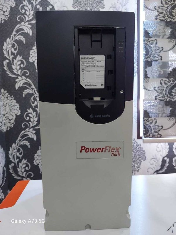 Invertor "Allen-Brandley PowerFlex 755" Invertor "Allen-Brandley PowerFlex 755"