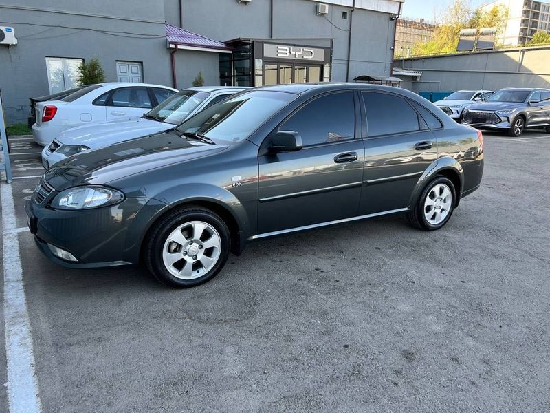 Chevrolet Gentra 1.5 Chevrolet Gentra 1.5