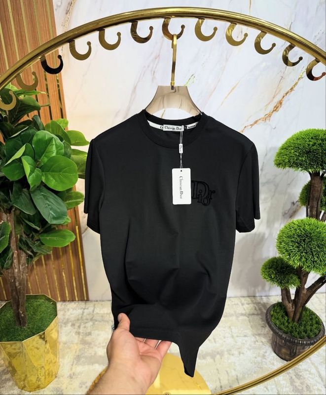 Футболка Dior Size L, XL Футболка Dior Size L, XL