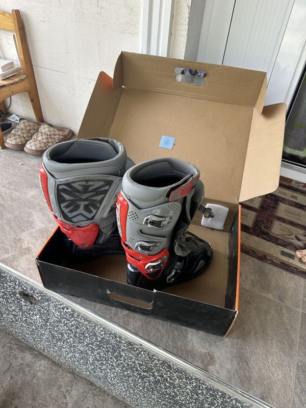 Motobot razmer 43 Motobot razmer 43