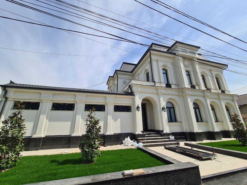 Продам ЕвроДом ул.Никитина 4 сотки 600 м2 Продам ЕвроДом ул.Никитина 4 сотки 600 м2