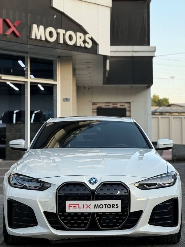 BMW i4 eDrive 40 BMW i4 eDrive 40