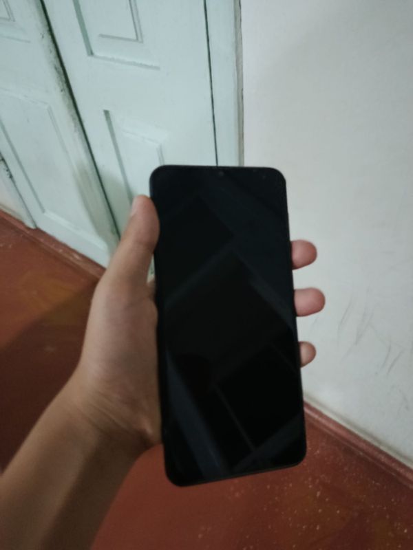 Samsung A30s sotiladi Samsung A30s sotiladi