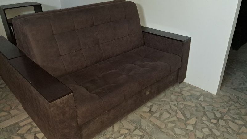 Диван сатылады 1.40 м Диван сатылады 1.40 м