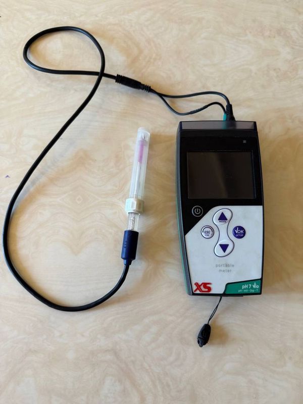 Elektronni italyanski pashmetr sotiladi Elektronni italyanski pashmetr sotiladi