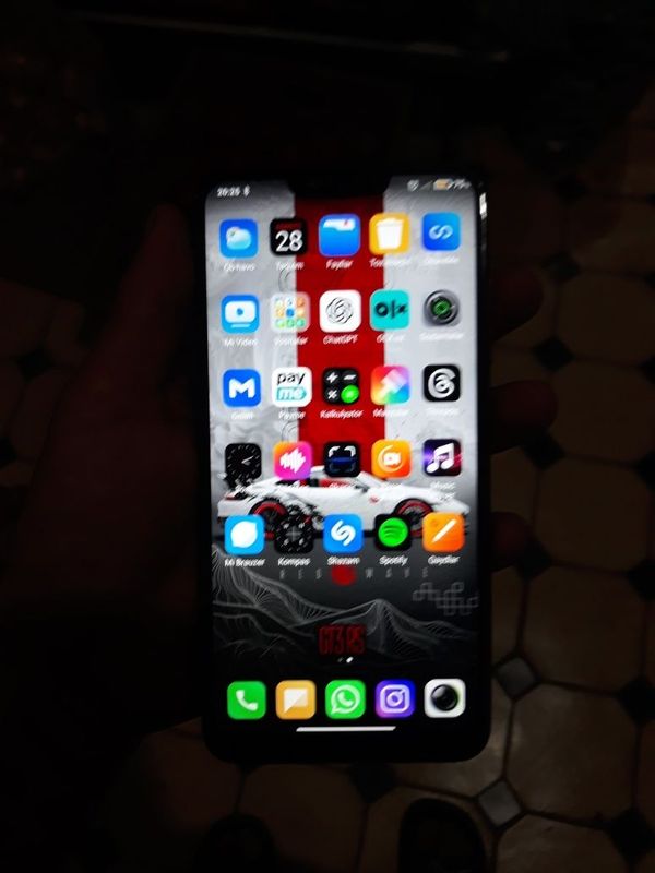 Xiomi 8 lite kafolati bilan