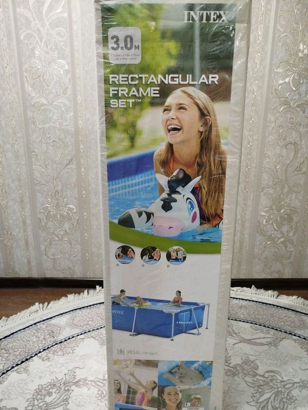 продоёться бассейн   intex 3.00m x2.00m  800.000