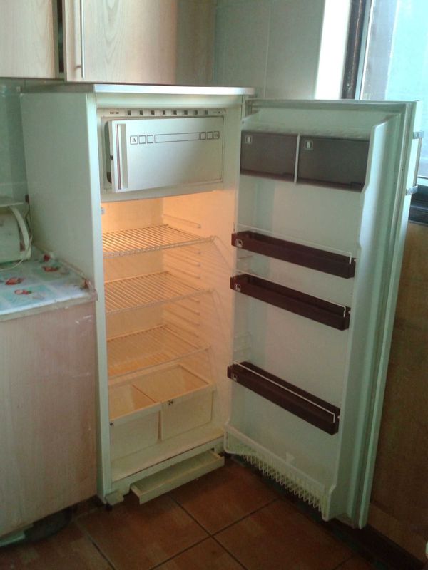Продаётся Холодильник "Полюс" Продаётся Холодильник "Полюс"
