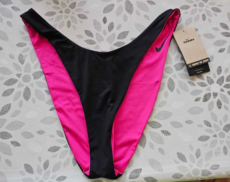 Низ купальника (трусы) NIKE Color Block, оригинал Низ купальника (трусы) NIKE Color Block, оригинал