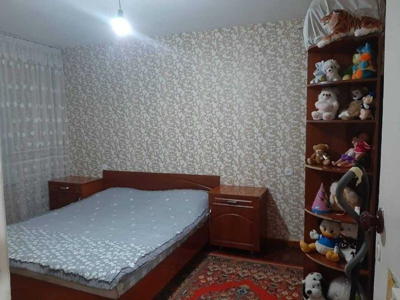 Срочно сдаётся 2-х комнатная квартира в Чирчике, Октябрь Срочно сдаётся 2-х комнатная квартира в Чирчике, Октябрь