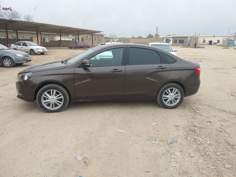 Lada Vesta 1.8 2019