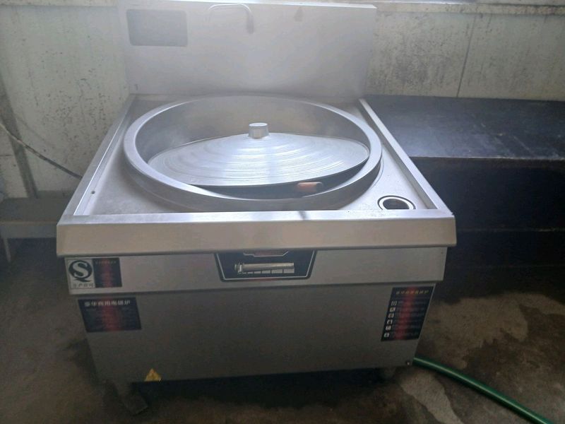 Elektronniy qozon restoran oshxonasi uchun Elektronniy qozon restoran oshxonasi uchun