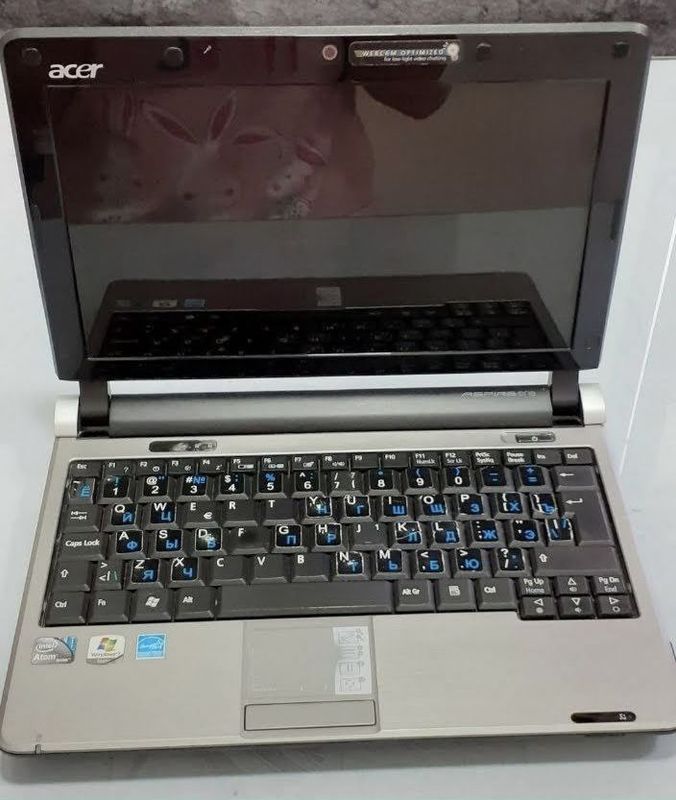 Ноутбук Acer Aspire 5560G Ноутбук Acer Aspire 5560G