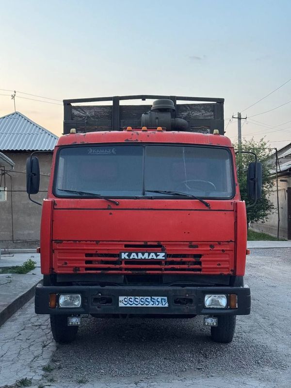 Model Kamaz tip kuzova euro god vipuska 1989 karobka peradacha mexani Model Kamaz tip kuzova euro god vipuska 1989 karobka peradacha mexani