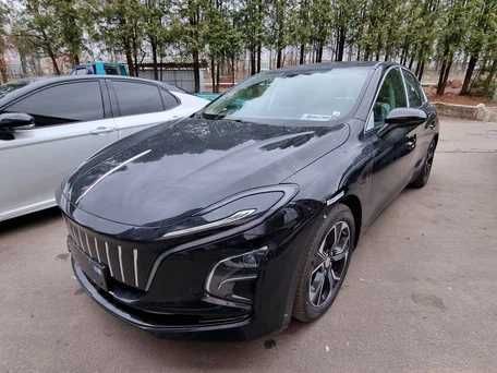 Hongqie e QM5 450 oson nasiyada bor Hongqie e QM5 450 oson nasiyada bor