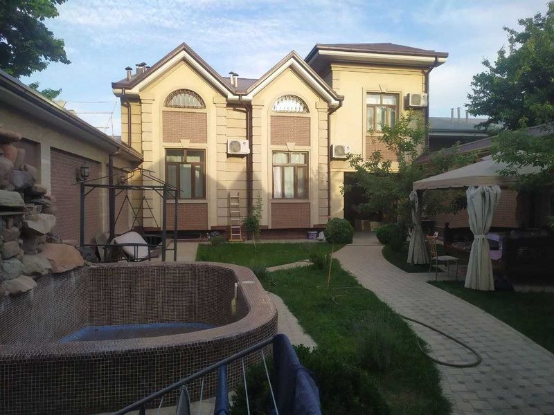 Срочна продаётся участок Чиланзарский р-н ! м.НОВЗА!!! Срочна продаётся участок Чиланзарский р-н ! м.НОВЗА!!!
