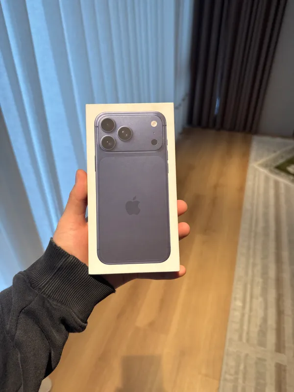 Iphone 17pro max blue 2 simli CH/A yangi telfon