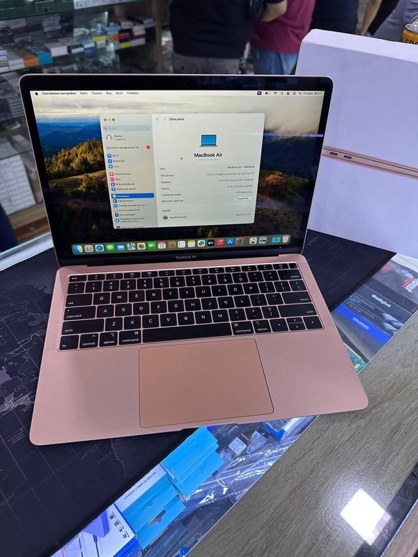 Macbook Air 2019 xolati yengide karopka xamma narsasi bor