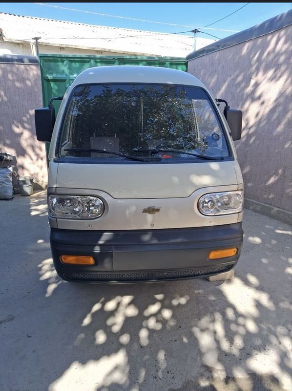 Damaz sotiladi 1 chi qol 4 ta yaxwi balonda Damaz sotiladi 1 chi qol 4 ta yaxwi balonda