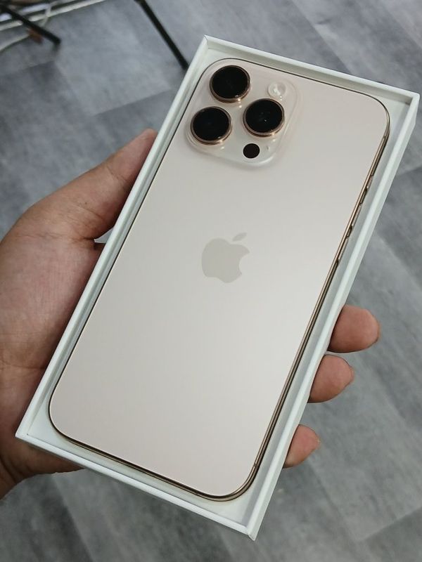 iPhone 16 Pro Max 256 GB ideal iPhone 16 Pro Max 256 GB ideal