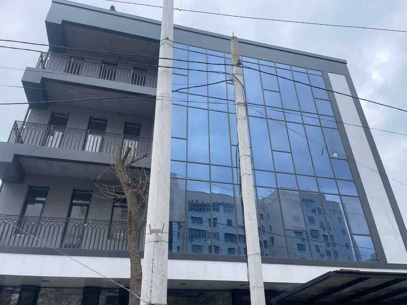 Сдаётся здание 2000м2 Алмазарский районм Сдаётся здание 2000м2 Алмазарский районм
