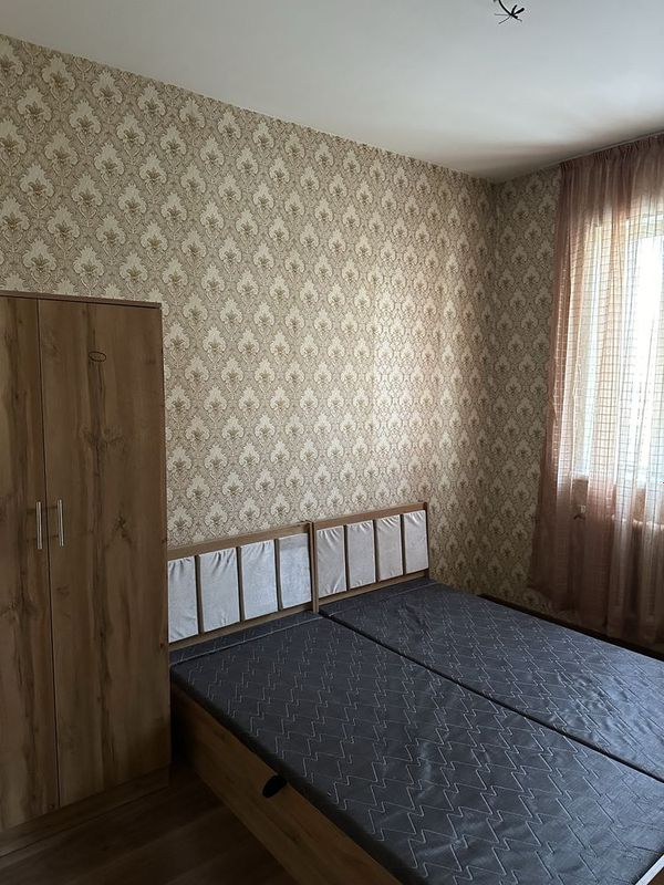Шайхантахур район жарарик 2 хона тоза янги мебель Шайхантахур район жарарик 2 хона тоза янги мебель