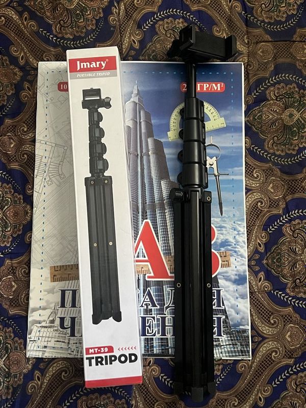 Tripod sotiladi…. Tripod sotiladi….
