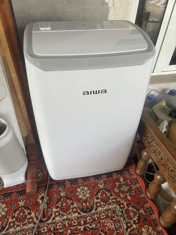 Срочно продам мобильный кондиционер aiwa 18 почти новый