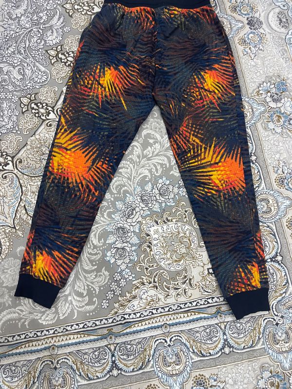 Original Under Armor brend Ishton/Triko sotiladi Original Under Armor brend Ishton/Triko sotiladi