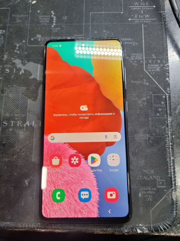 Samsung a51 sotiladi. Xolati tinniq.