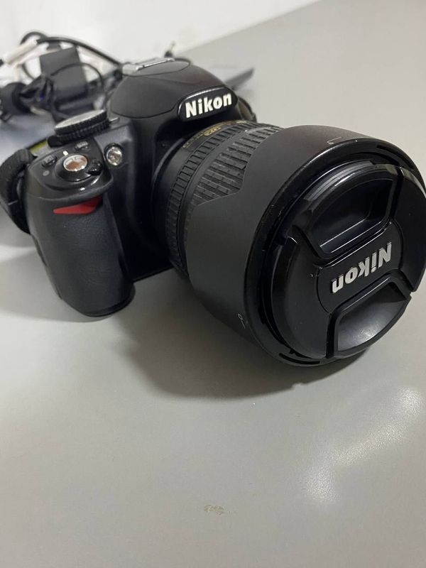 Nikon d3100 holati a'lo