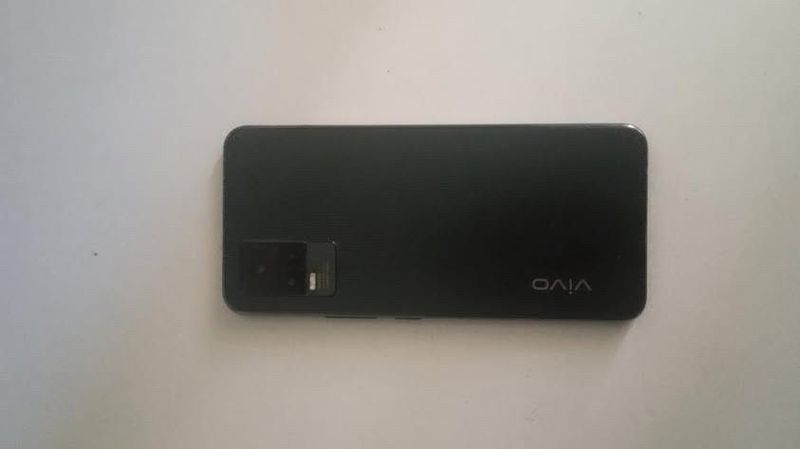 Vivo V21E ideal sastayana
