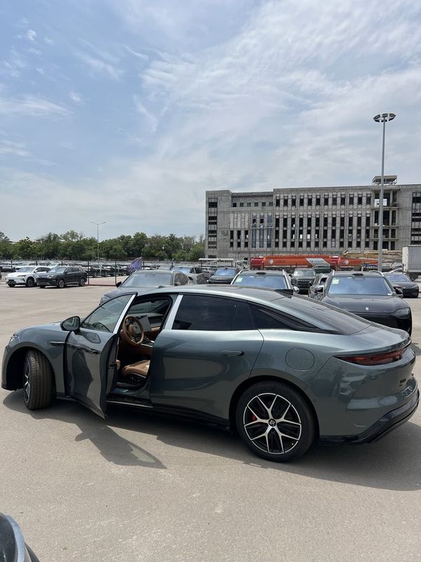 Byd Han L 2,7secund 100gacha Byd Han L 2,7secund 100gacha