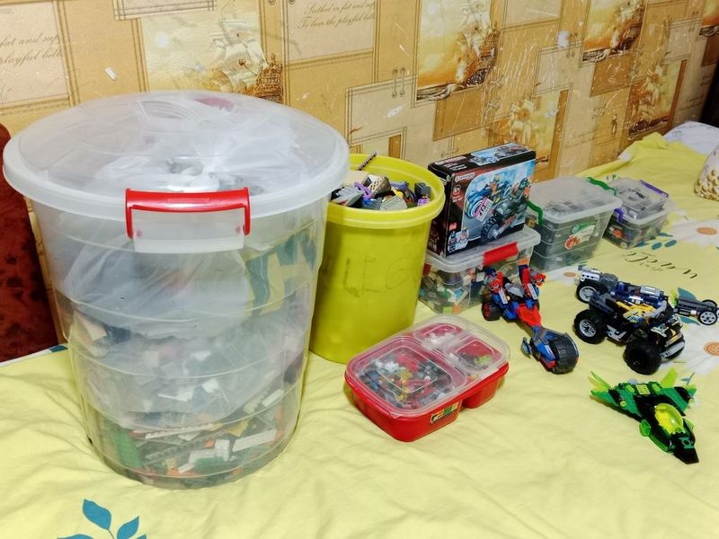 Срочно продается большое количество Lego (original)optom Срочно продается большое количество Lego (original)optom